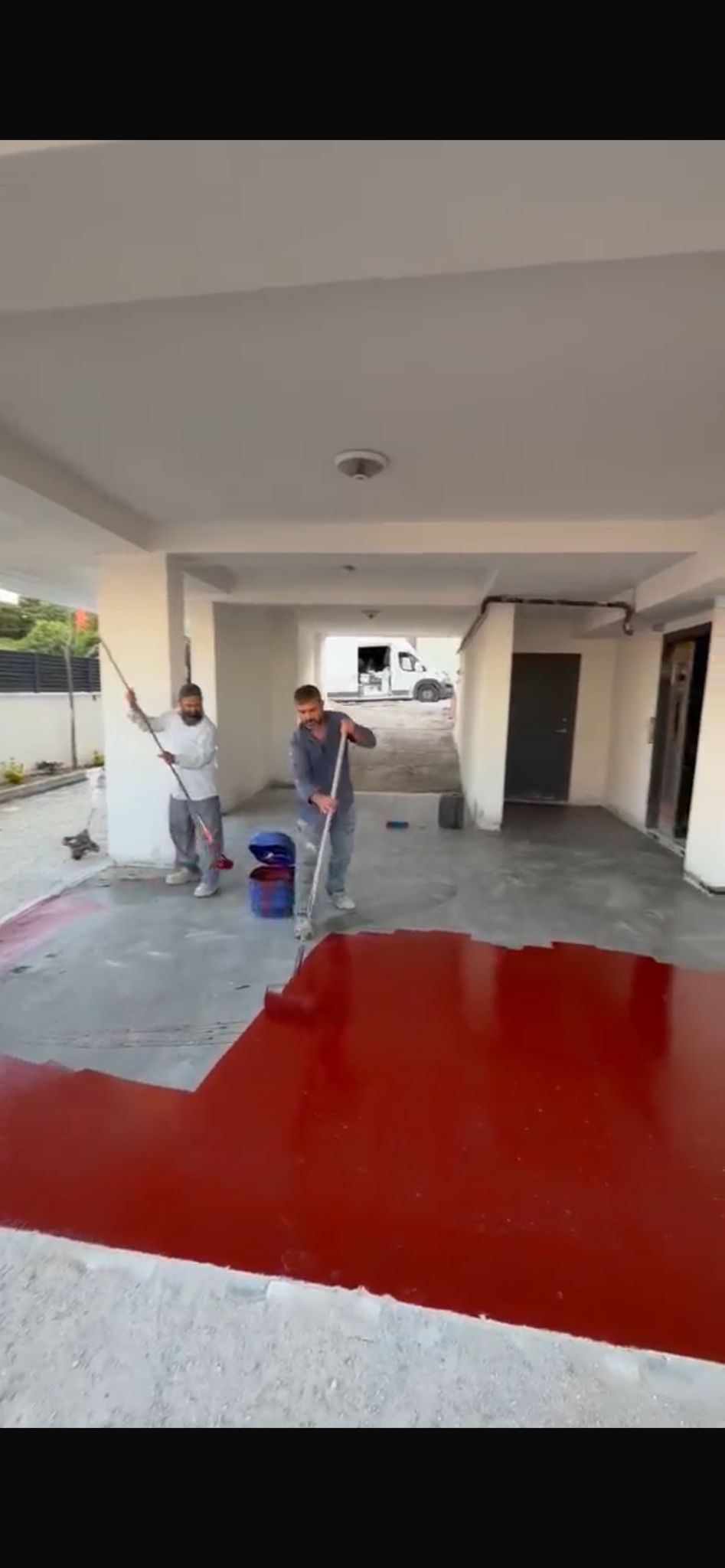 Beton sertleştirme öncesi endüstriyel beton yüzey
